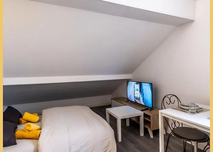 Chez Julien I I Апартаменты Etrembieres